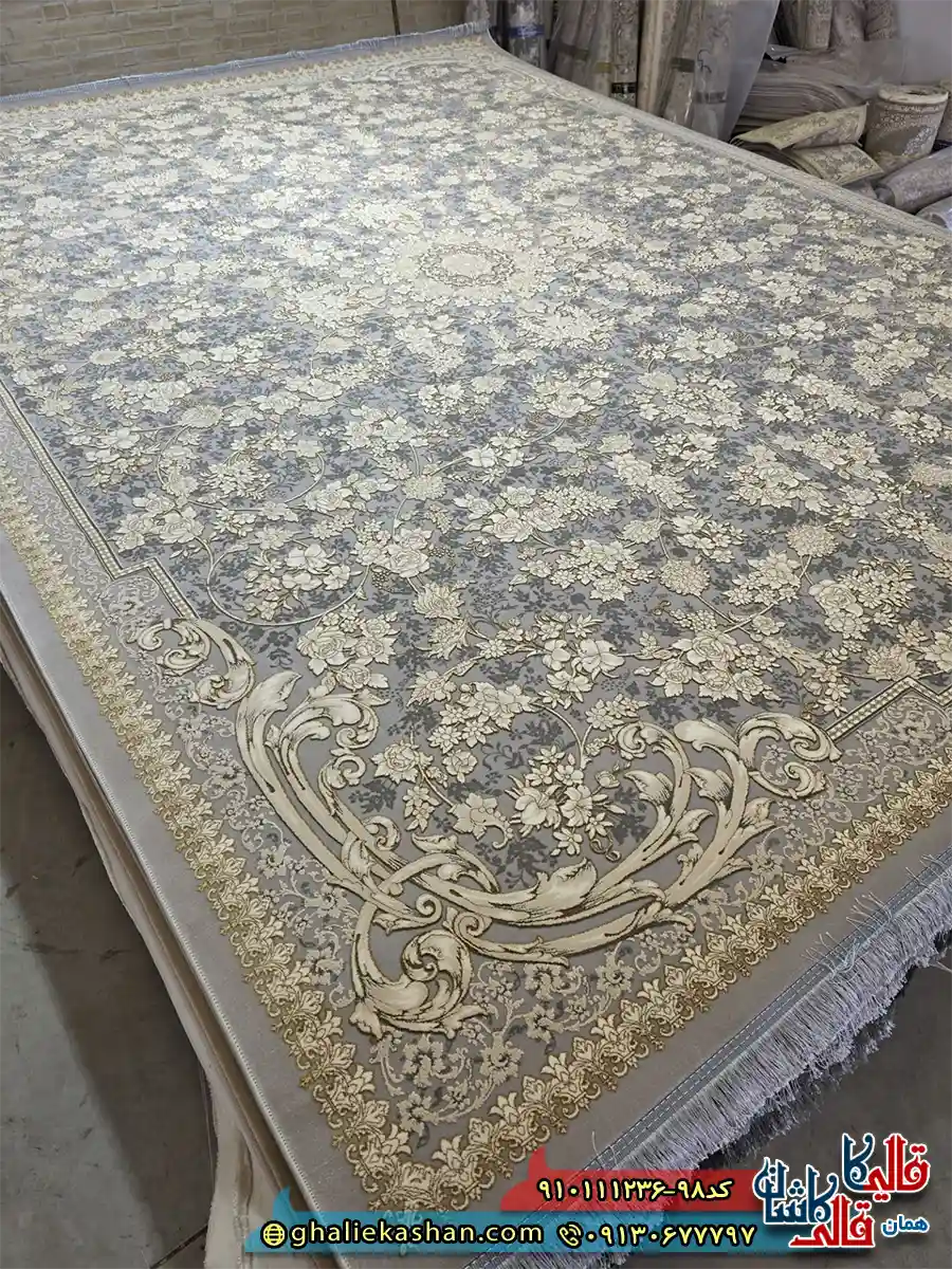 فرش طلاکوب 1200 شانه طرح افشان گندم رنگ طوسی فیلی گل برجسته کاشان اصلی