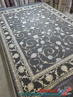 فرش ‌طلاکوب ‌700 شانه ‌طرح ‌افشان ‌دلانا ‌رنگ ‌طوسی ‌دودی ‌گل ‌برجسته ‌کاشان ‌