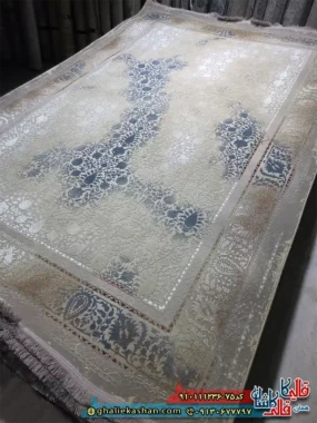 فرش وینتیج 1200 شانه طرح افشان سرو عباسی رنگ کرم آبی گل برجسته کاشان