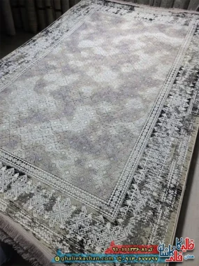 فرش وینتیج 1200 شانه طرح قاب لوزی رنگ طوسی گل برجسته کاشان