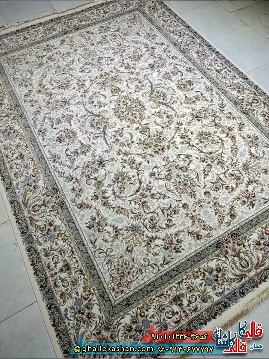 فرش ‌‌‌‌کلاسیک ‌‌‌‌1200 ‌‌‌‌شانه ‌‌‌‌طرح ‌‌‌‌افشان ‌‌‌‌آتیلا ‌‌‌‌رنگ ‌‌‌‌کرم ‌‌‌‌کاشان ‌‌‌‌اصلی