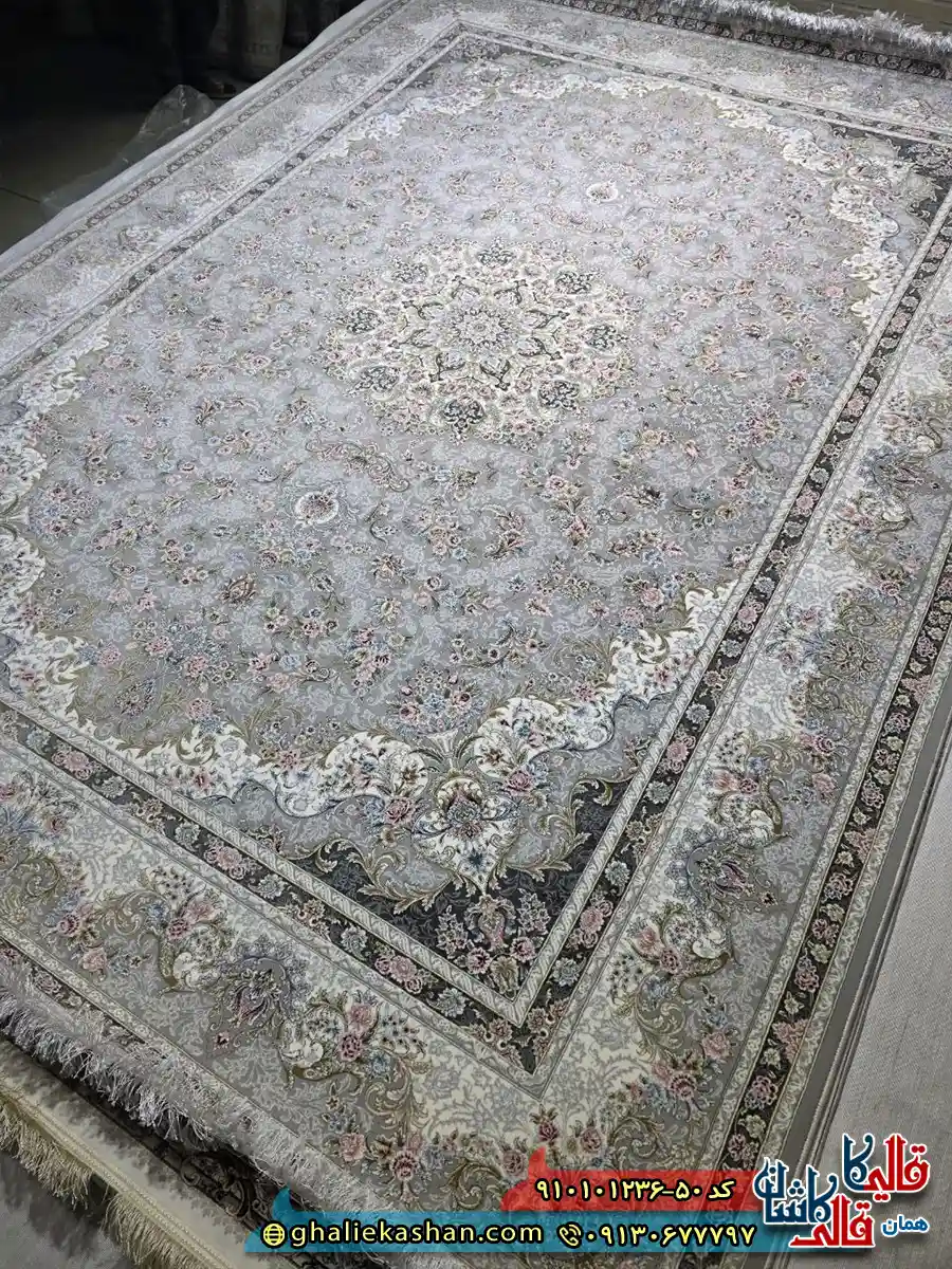 فرش کلاسیک 1200 شانه طرح سروناز رنگ طوسی 2 کاشان اصلی فرش کلاسیک 1200 شانه طرح سروناز رنگ طوسی 2 کاشان اصلی