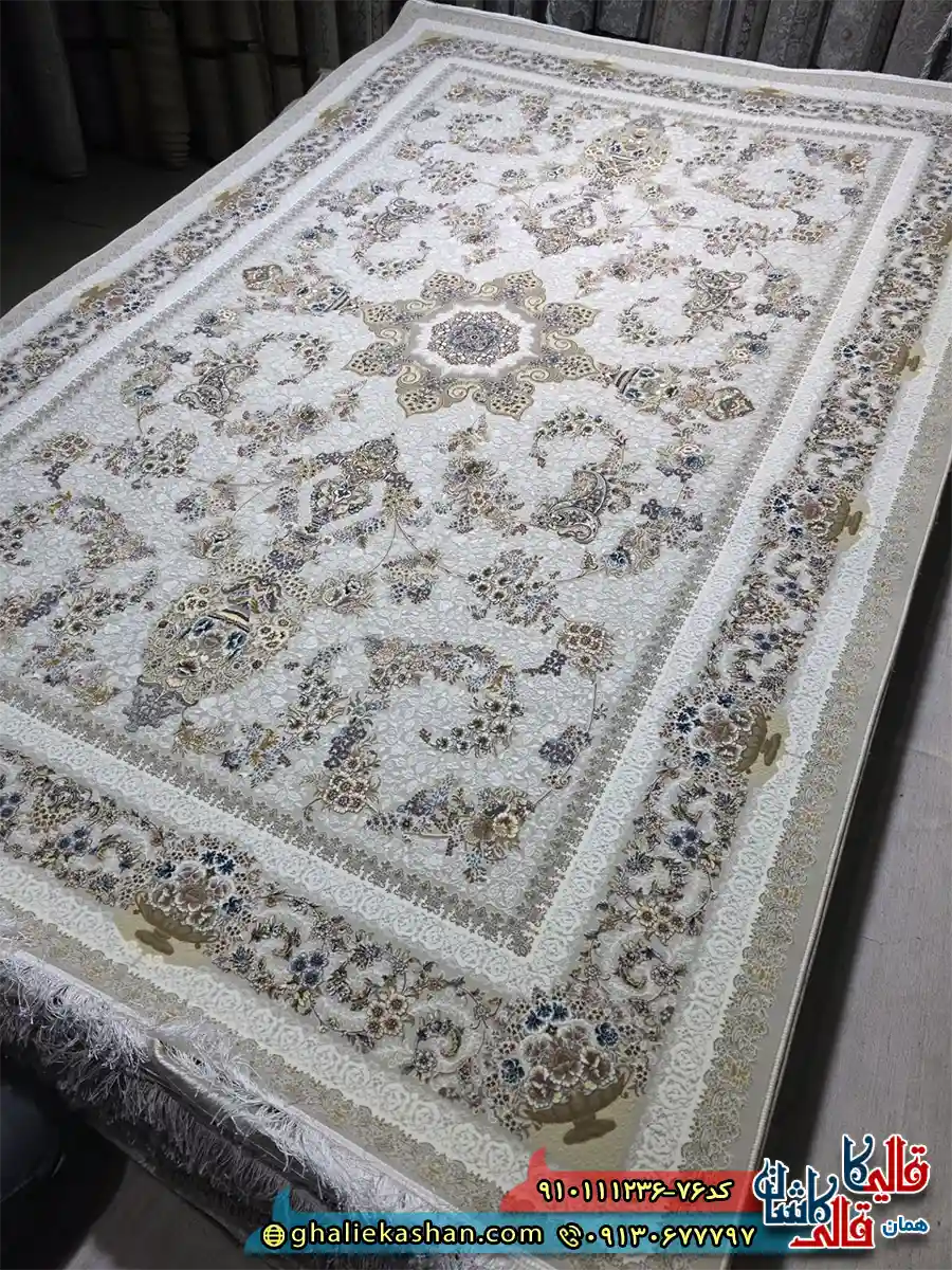 فرش کلاسیک 1200 شانه طرح پگاه رنگ کرم صدفی گل برجسته کاشان اصلی فرش کلاسیک 1200 شانه طرح پگاه رنگ کرم صدفی گل برجسته کاشان اصلی