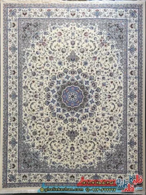 فرش کلاسیک 700 شانه طرح اصفهان رنگ کرم کاشان اصلی