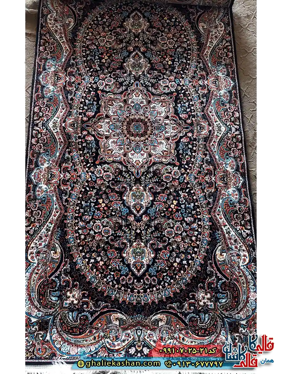 فرش کلاسیک 700 شانه طرح چیچک رنگ سرمه ای اصلی فرش کلاسیک 700 شانه طرح چیچک رنگ سرمه ای اصلی