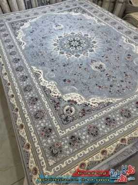 فرش کلاسیک 700 شانه طرح کاریا رنگ طوسی کاشان