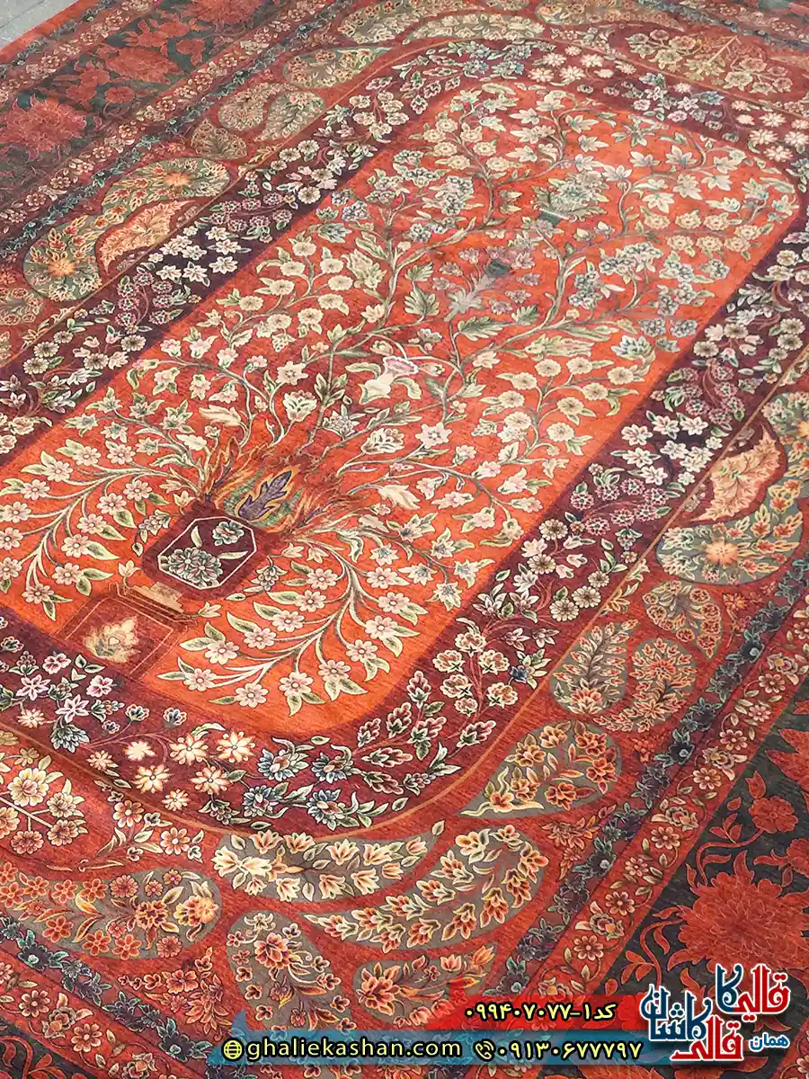 فرش کلاسیک سنتی 700 شانه طرح تارلا رنگ قرمز لاکی کاشان زمینه