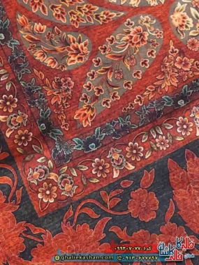 فرش کلاسیک سنتی 700 شانه طرح تارلا رنگ قرمز لاکی کاشان نزدیک