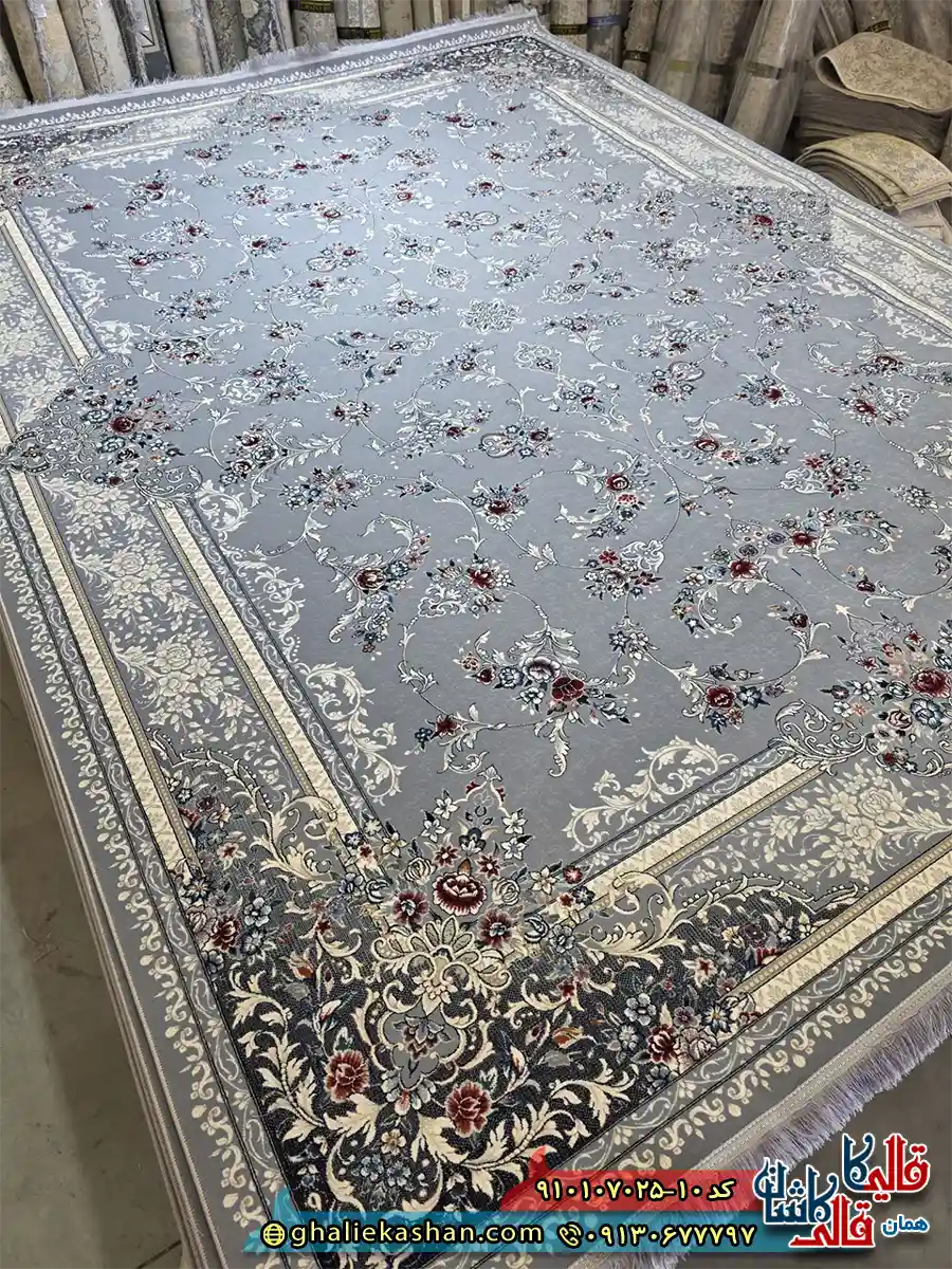 فرش کلاسیک طلاکوب 700 شانه طرح افشان وارتوش رنگ طوسی کاشان اصلی فرش کلاسیک طلاکوب 700 شانه طرح افشان وارتوش رنگ طوسی کاشان اصلی