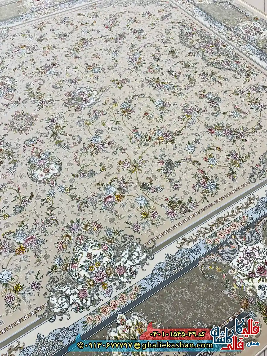 فرش 1500 شانه طرح افشان مهرسا رنگ کرم صدفی کاشان زمینه