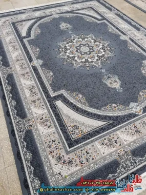 فرش ‌700 ‌شانه ‌طرح ‌طاق ‌بستان ‌رنگ ‌طوسی ‌دودی ‌کاشان ‌اصلی