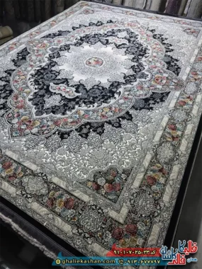 فرش کلاسیک 700 شانه طرح آروانا رنگ سرمه ای مشکی کاشان