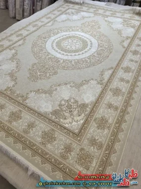 فرش ‌1200 ‌شانه ‌طرح ‌ونیز ‌رنگ ‌کرم ‌صدفی ‌گل ‌برجسته ‌کاشان ‌