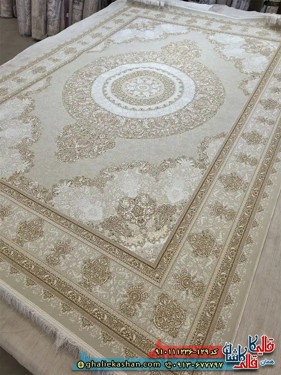 فرش ‌1200 ‌شانه ‌طرح ‌ونیز ‌رنگ ‌کرم ‌صدفی ‌گل ‌برجسته ‌کاشان ‌اصلی