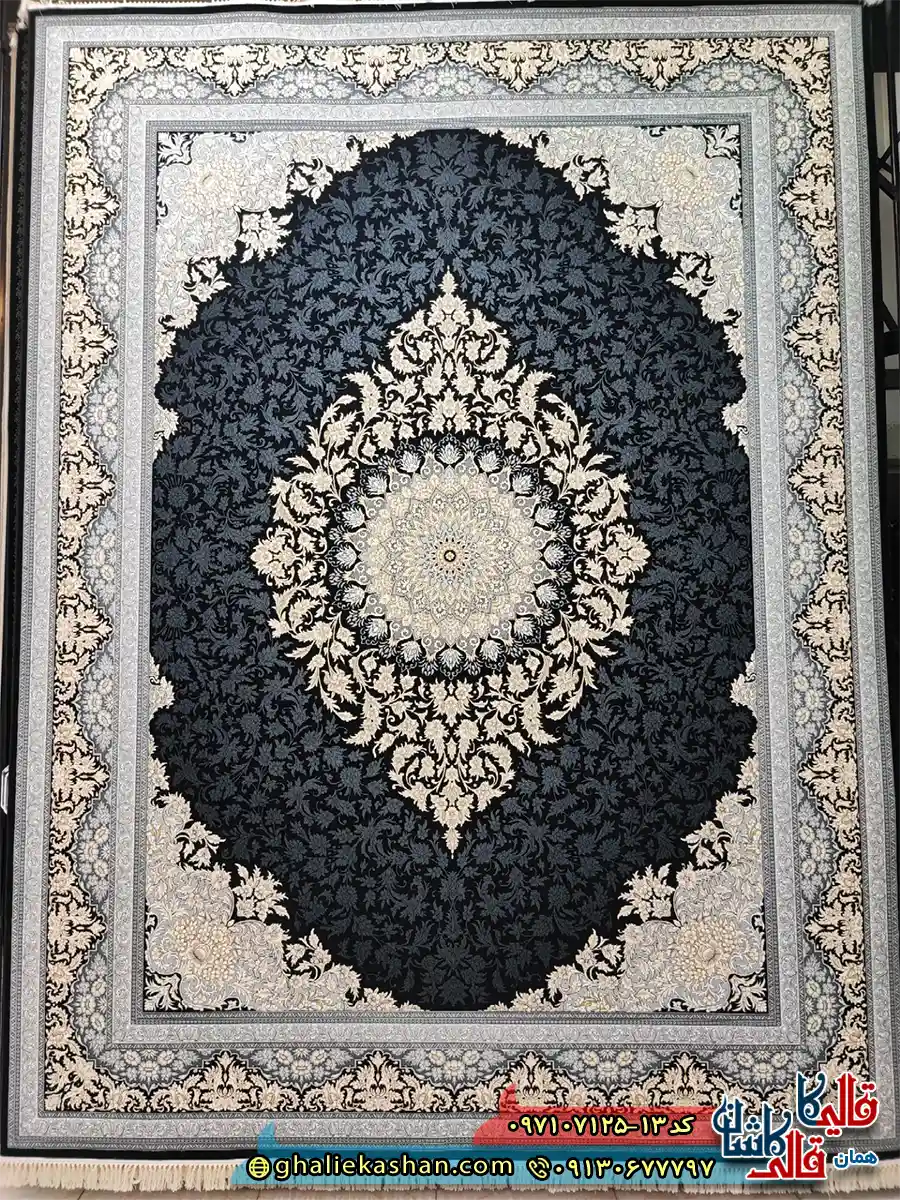 فرش طلاکوب 700 شانه طرح خورشید رنگ سرمه ای مشکی کاشان اصلی فرش طلاکوب 700 شانه طرح خورشید رنگ سرمه ای مشکی کاشان اصلی