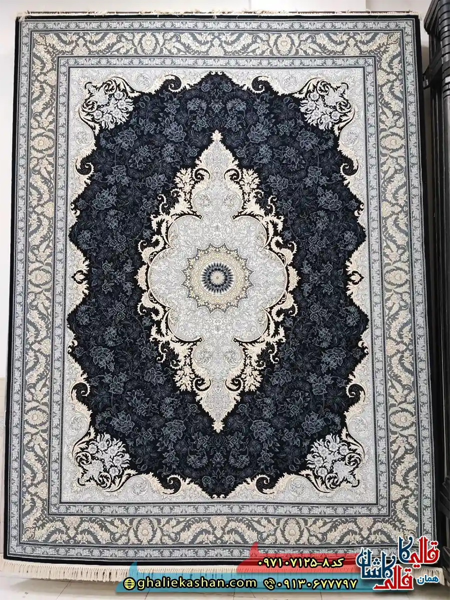 فرش طلاکوب 700 شانه طرح مهتاب رنگ سرمه ای مشکی کاشان اصلی فرش طلاکوب 700 شانه طرح مهتاب رنگ سرمه ای مشکی کاشان اصلی