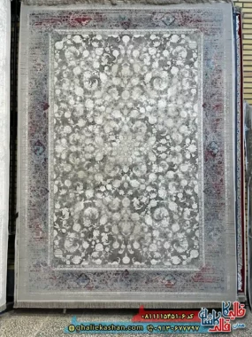 فرش وینتیج 1500 شانه طرح افشان نسیم رنگ طوسی قرمز گل برجسته کاشان