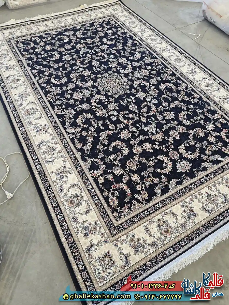 فرش کلاسیک 1200 شانه طرح افشان شهریار رنگ سرمه ای کاشان اصلی فرش کلاسیک 1200 شانه طرح افشان شهریار رنگ سرمه ای کاشان اصلی