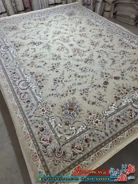 فرش کلاسیک 1200 شانه طرح افشان ماهرو رنگ بژ کاشان