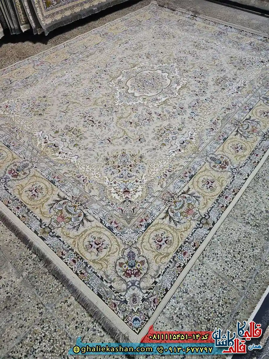 فرش کلاسیک 1500 شانه طرح باغ بهشت رنگ کرم صدفی گل برجسته کاشان فرش کلاسیک 1500 شانه طرح باغ بهشت رنگ کرم صدفی گل برجسته کاشان