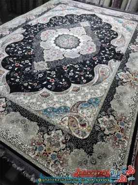 فرش کلاسیک 700 شانه طرح سوگند رنگ سرمه ای مشکی کاشان