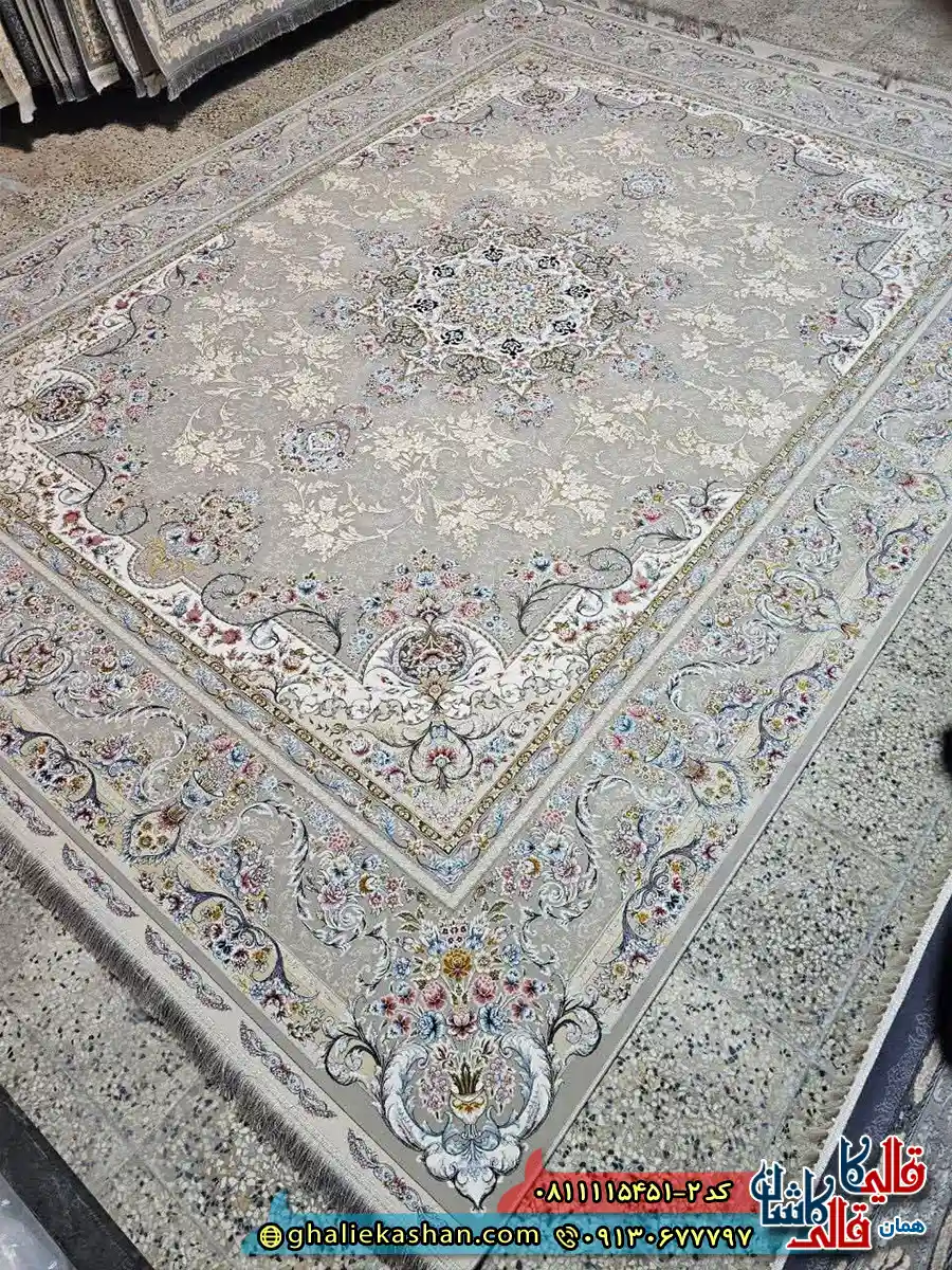 فرش کلاسیک طلاکوب 1500 شانه طرح بهار رنگ طوسی نقره ای گل برجسته کاشان اصلی فرش کلاسیک طلاکوب 1500 شانه طرح بهار رنگ طوسی نقره ای گل برجسته کاشان اصلی