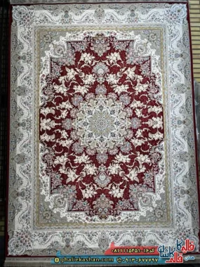 فرش ‌‌کلاسیک ‌‌طلاکوب ‌‌1500 ‌‌شانه ‌‌طرح ‌‌بهار ‌‌رنگ ‌‌قرمز ‌‌لاکی ‌‌گل ‌‌برجسته ‌‌کاشان ‌‌