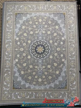 135576فرش طلاکوب 1200 شانه طرح آترینا رنگ طوسی دلفینی گل برجسته کاشان