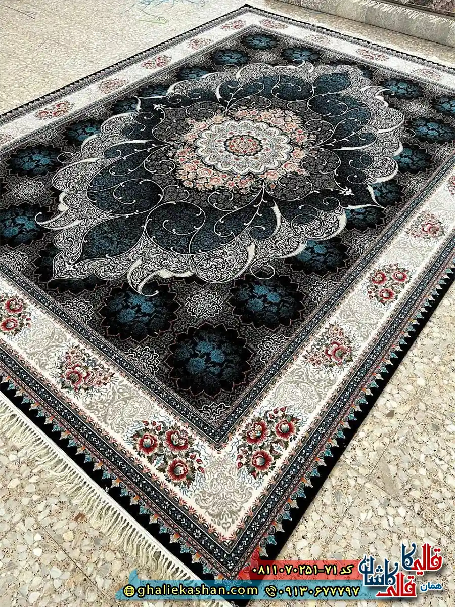 فرش کلاسیک 700 شانه خشتی طرح چکاوک رنگ سرمه ای مشکی کاشان اصلی فرش کلاسیک 700 شانه خشتی طرح چکاوک رنگ سرمه ای مشکی کاشان اصلی