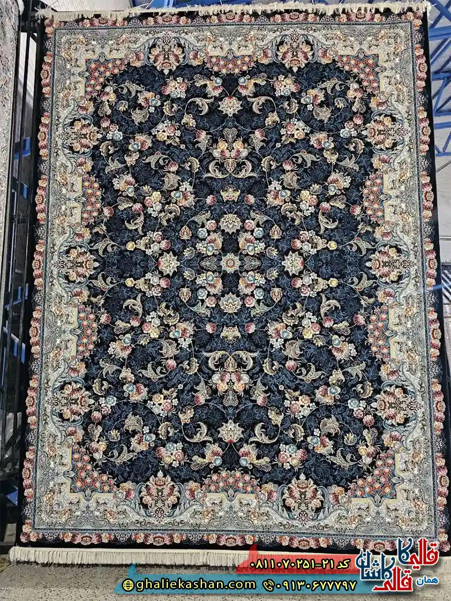 فرش کلاسیک 700 شانه طرح افشان الماس رنگ سرمه ای مشکی کاشان اصلی