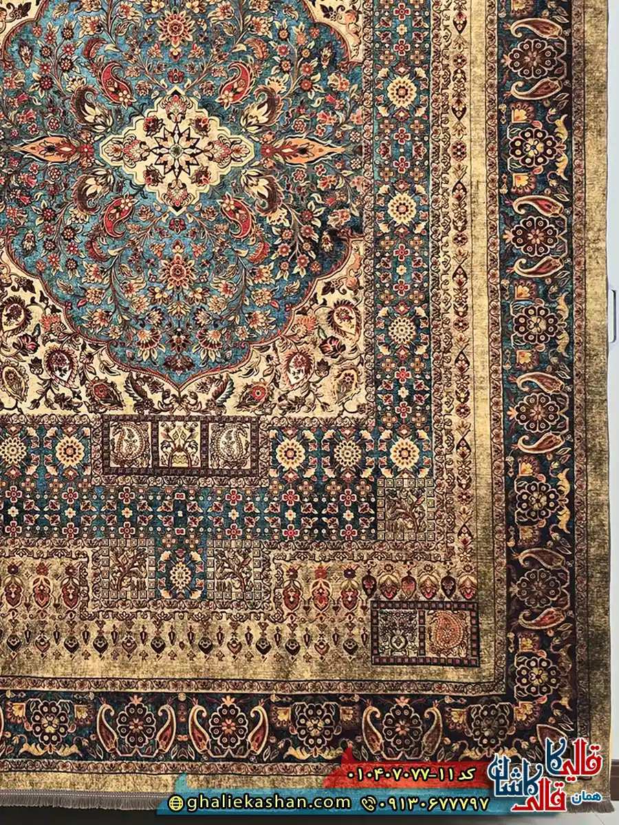 فرش کلاسیک 700 شانه طرح ترکان رنگ کرم آبی کاشان حاشیه