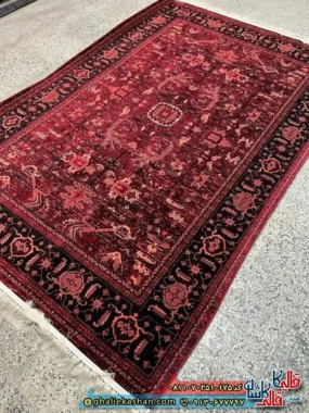 فرش ‌وینتیج سنتی 700 ‌شانه ‌طرح ‌رخسار ‌سلطان ‌آباد ‌رنگ ‌قرمز ‌لاکی ‌کاشان