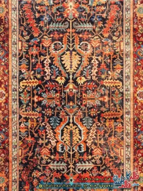 فرش وینتیج سنتی 1000 شانه طرح افشان هراتی درختی رنگ مشکی قرمز کاشان زمینه